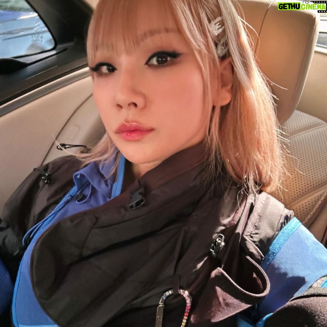 Lee Chae-rin Instagram - A Walk in Seoul City