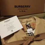 Lee Da-hee Instagram - love burberry💋 cute initials❤ Super excited for tonight's Burberry show! Burberry AW22 Show, Fri 3/11 @10pm #Burberry #BurberryShow #BurberryAW22