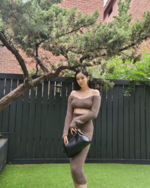 Lee Da-hee Instagram - #FENDI #FendiFirst #FendiFW21