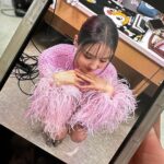Lee Da-hee Instagram - 깃털..이해못하는 나....도 귀여워서 빌드업...🫠 #빌드업 #나도빌드업 #내옷도빌드업