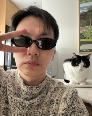 Lee Dong-hwi Instagram - Home