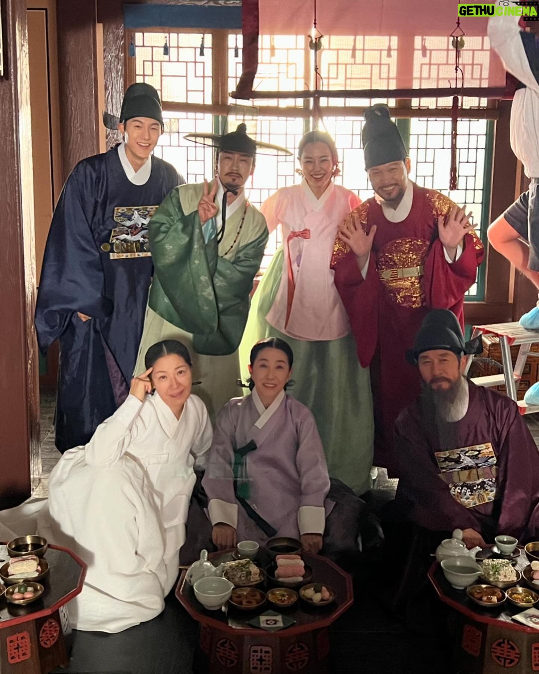Lee Hanee Instagram - 오늘밤 9시40분(초큼 일찍) 밤에피는 꽃 ‘마지막회’가 방송됩니다!🥹
