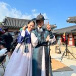Lee Hanee Instagram - 정작 우리 종사관 나으리랑은 만나면 연기하느라 바빠 사진이 제대로 없네ㅠㅠ 그만큼 열심히 했다는 증거?겠지?ㅎ^^ . 나보다 꽃받침이 더 어울리는 종사관 나으리~ 부디 행복하게 웃으면서 사십시오! . 우리 종원이는 이제 훨훨 날아라🕊️