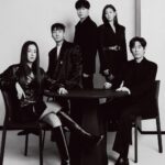 Lee Hanee Instagram – 유령동지들과
.
영화 #유령 상영중🖤🤍