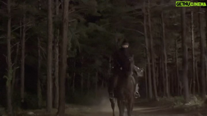 Lee Hanee Instagram - 오늘 밤 9시50분 밤피보러 뛰뛰뛰~~~ㅎ 🏃🏻♀️🏃🏻♂️🏃🏻💨💨💨