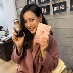 Lee Hanee Instagram - 내 현장친구^^ 바쁜 날, 가볍고 싶은 날, 더부룩한 날 한포씩 대체식으로 짬짬히 마시면 컨디션도 좋고 참 가볍고 좋아요~😎 @deset_project 남은 하루도 다들 굿데이🙏💛