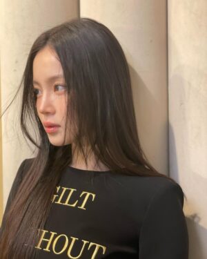 Lee Hi Instagram - 설 연휴 무사히 보냈기를 바라며, 복 많이 받아요 🫶