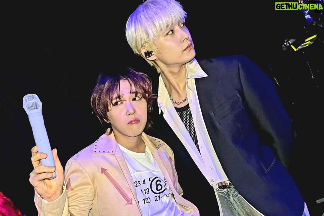 Lee Hong-gi Instagram - 2023~2024 #ftisland asiatour 'heyday' Macao부터 시작했습니다☺️☺️ 첫 시작부터 너무 행복하게 마무리했습니다. 꼭 우리 다시 만나요🤘 다음주는 #bangkok 에서 만나요!!! #doyouknowftisland