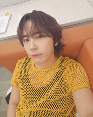 Lee Hong-gi Instagram - 정면,좌,우
당신의 선택은?🤩