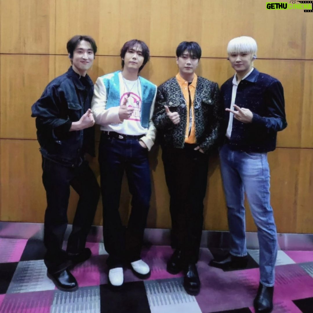 Lee Hong-gi Instagram - #ftsode#1day#ftisland 너무 행복했습니다. 내일도 우리 많은 이야기 나눠요🫡 내일 목소리나올랑가모르것다 ㅋㅋㅋ