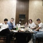 Lee Hong-gi Instagram - 기분좋은 저녁식사🤘🤘 #uverworld #ftisland#cnblue