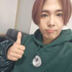 Lee Hong-gi Instagram - 너무 뜻깊은 공연 할수있어서 행복🤘🤘 내일 롤드컵 결승도 기대가된다...키키 #ftisland#롤드컵