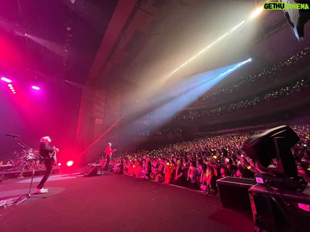 Lee Hong-gi Instagram - こうべ!!!!!!!きょうもやっぱたのしすぎた🤘🤘😚 つぎはなごや!!!!!まっとけ😄😄 #ftisland