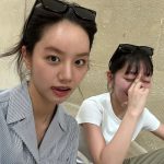 Lee Hye-ri Instagram - 사진만 봐도 시끌벅적 얼렁뚱땅 파리 😋