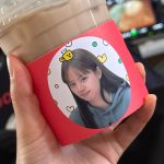 Lee Hye-ri Instagram – 며칠 전부터 밀크티 먹고싶었는데 어떻게 알았지…… @hmlycp 🫶🏼