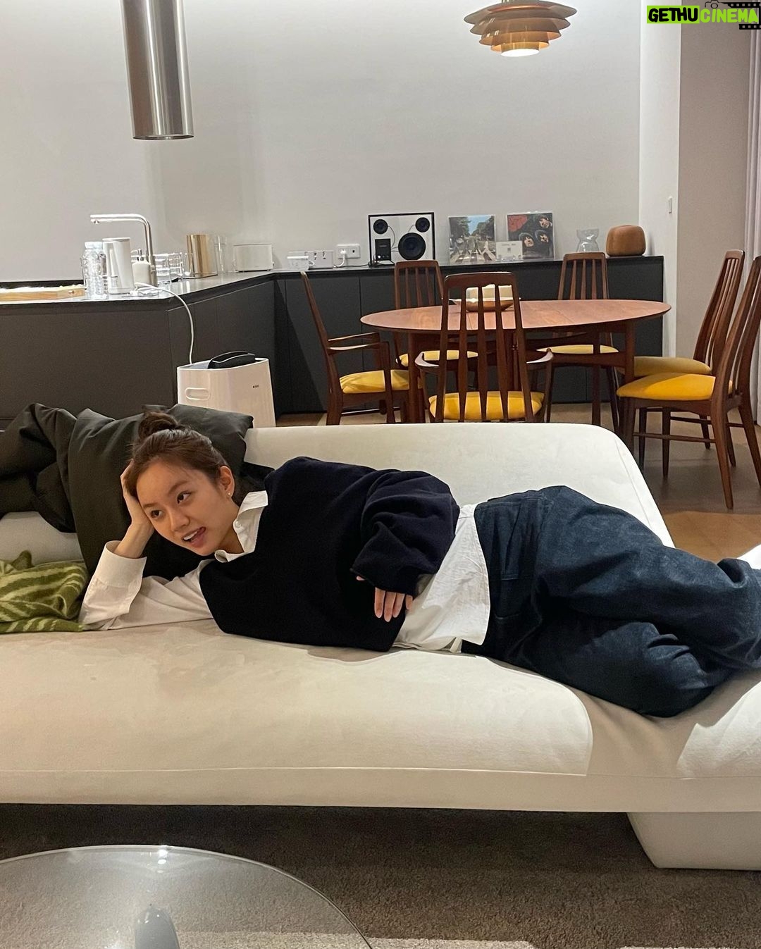 Lee Hye-ri Instagram - 또 가고파 제주 🧡 (제주 브이로그 준비중이요)