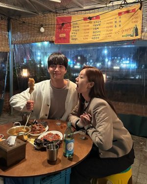 Lee Hye-ri Instagram - 태희랑 동주는 과연 어떻게 될까요!!!! 
끝까지 봐주실거죠 여러분?! 🥺
