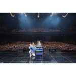 Lee Je-hoon Instagram - ⠀ 2023년 서울에서 열린 이제훈 팬미팅에 와주신 여러분 진심으로 감사드립니다. 떨리는 마음으로 작년에 약속한 오프닝 무대도 준비하고 더 많이 즐겁게 해드리고 행복을 안겨드리고 싶어 열심히 노력해 봤는데 어떠셨을지 궁금하네요. 내년에도 그리고 앞으로 있을 팬미팅에서도 더 많은 즐거움과 행복을 드릴 수 있도록 최선을 다하겠습니다. 매년 함께해 주시는 최고의 MC 박경림 선배님과 무대를 멋있게 빛내준 YGX 드기, 도니, 현세, 리코 쌤이 있어 든든 했습니다. 너무 감사드려요! 그리고 궂은 날씨에 현장에서 고생해 주신 모든 스탭 분들을 비롯해 팬미팅을 전폭적으로 지지해 주신 금성침대, 올젠, 켈로그, 아이클타임 및 모든 광고주 분들께도 진심으로 감사의 인사 전합니다:) 다시 한번 진심으로 감사드려요 팬 여러분. 그리고 ⠀ ⠀ ⠀ ⠀ ⠀ ⠀ ⠀ ⠀ ⠀ ⠀ ⠀ ⠀ ⠀ ⠀ ⠀ ⠀ 사랑합니다🩵 또 만나요 우리!!