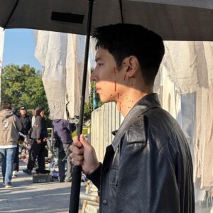 Lee Je-hoon Instagram - ⠀
📹😎🚕