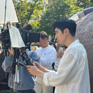 Lee Je-hoon Instagram - ⠀
📹😎🚕