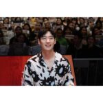 Lee Je-hoon Instagram - ⠀ 인도네시아 팬 여러분🇮🇩🥰 저를 반갑게 맞이해 주셔서 감사합니다-* 여러분의 뜨거운 환호에 정말 감동했어요🥹 잊지 못할 기억이 될 것 같네요. 다시 만날 날이 빨리 왔으면 좋겠습니다 :) Terima Kasih💕 Aku Cinta Kamu🫶🏻