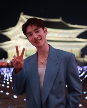 Lee Je-hoon Instagram - ⠀
유난히 아름다웠던 경복궁🌌
@gucci #GucciCruise24
