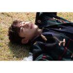 Lee Je-hoon Instagram - ⠀ 이번에 신경 써서 만들어보았는데 마음에 드실지 모르겠어요☺️ 제 마음과 정성을 담아 시즌 그리팅을 드립니다. 많이 찾아주세요-* 𝟐𝟎𝟐𝟒 𝑳𝑬𝑬 𝑱𝑬 𝑯𝑶𝑶𝑵 𝑺𝑬𝑨𝑺𝑶𝑵’𝑺 𝑮𝑹𝑬𝑬𝑻𝑰𝑵𝑮𝑺 【𝐀 𝐑𝐄𝐂𝐎𝐑𝐃 𝐎𝐅 𝐘𝐎𝐔𝐓𝐇】📀 ❀ུ۪컴퍼니온 스토어에서 판매 중❀ུ۪ #이제훈 #LeeJeHoon #컴퍼니온 #COMPANYON