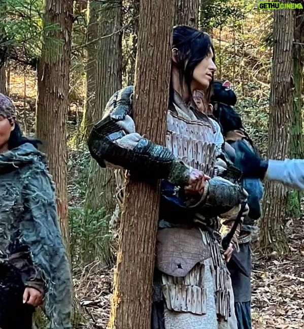 Lee Joon-gi Instagram - 어느덧 마지막 주말 😭시간 참 빠르네요 마지막까지 기대해주시고, 함께 해주세요 🙏 이따 만나요