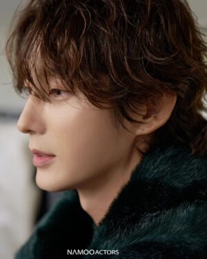 Lee Joon-gi Instagram - From Namoo Naver Post 🎇🎆 U can see more pic in Post😆