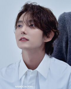 Lee Joon-gi Instagram - From Namoo Naver Post 🎇🎆 U can see more pic in Post😆