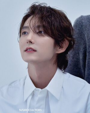 Lee Joon-gi Instagram - From Namoo Naver Post 🎇🎆 U can see more pic in Post😆