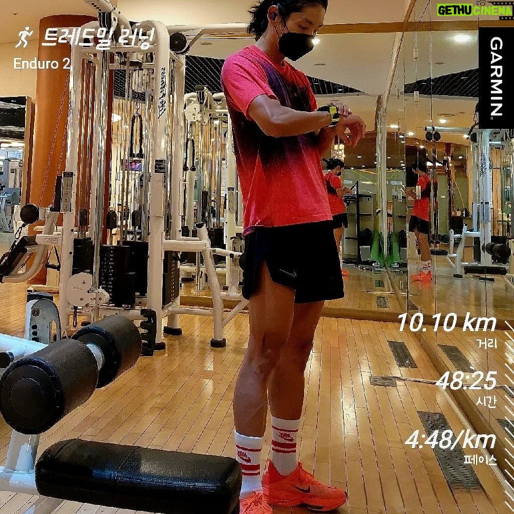 Lee Joon-gi Instagram - 10km training ❤️‍🔥