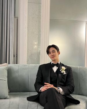 Lee Jun-ho Instagram - #킹더랜드 👋🏻 #kingtheland