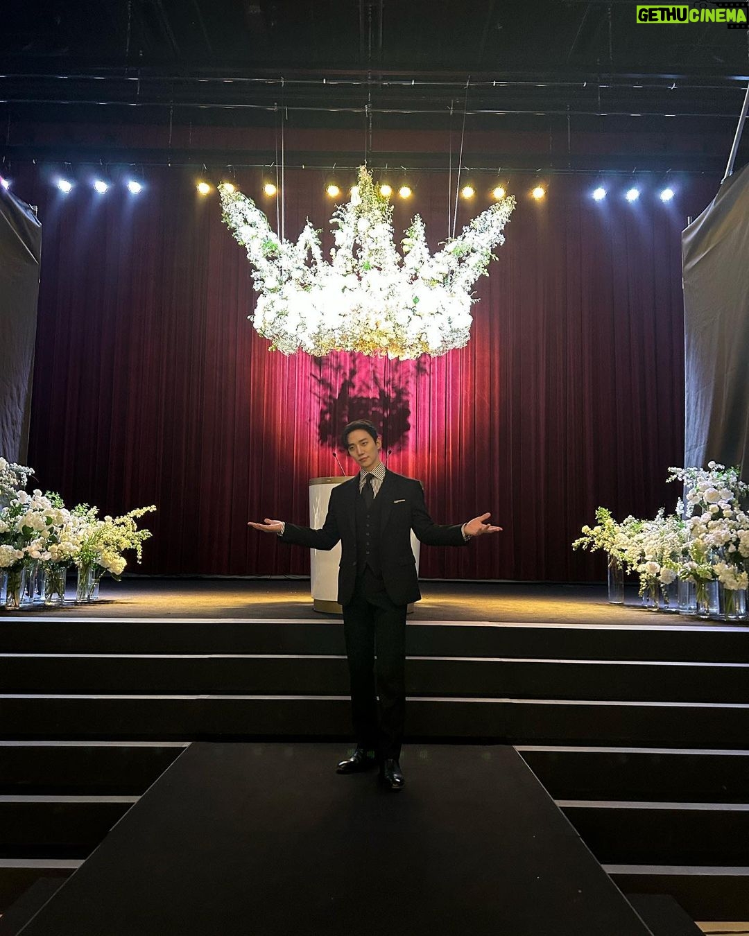 Lee Jun-ho - 2.9 Million Likes - 100주년 행사 및 구원집사😌