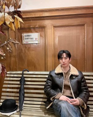 Lee Jun-ho Instagram - 원이 영국생활은요?