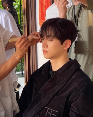 Lee Jun-ho Instagram - 태국에서의 3주 중 1주🤣