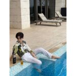 Lee Jun-ho Instagram - @esquire.korea #wbywindsor #AD