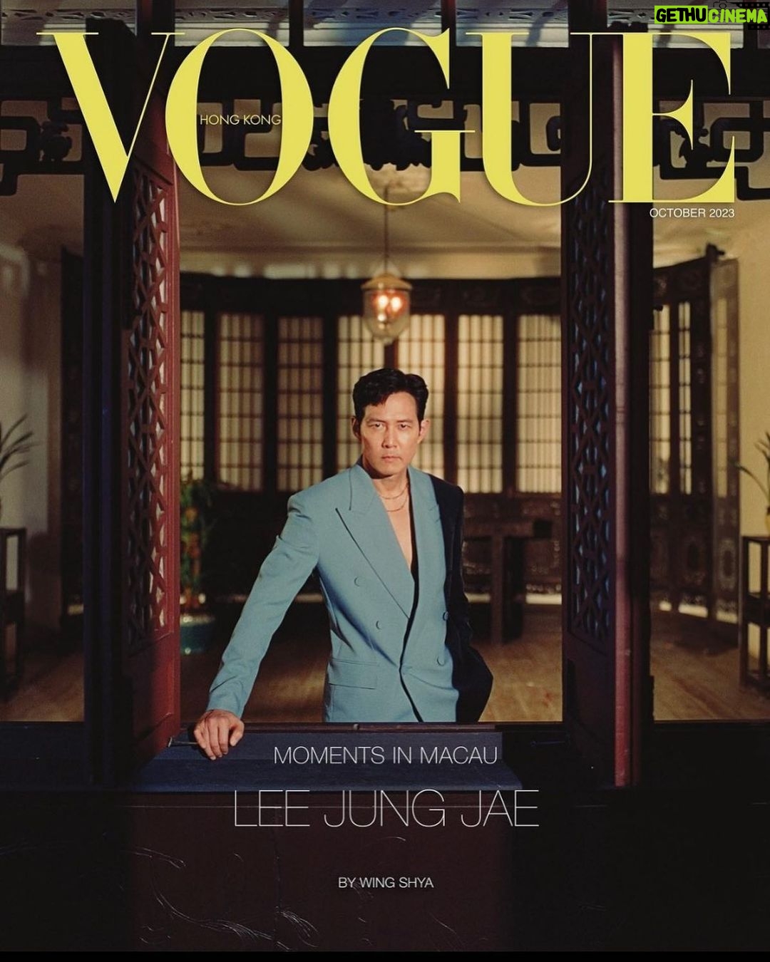 Lee Jung-jae Instagram - @voguehongkong @wingshya853 @exr_consulting @mizangwonbytaehyun @geumnam @artistcompanyofficial #WingShya853 #galaxyart @AndazMacau @galaxymacau