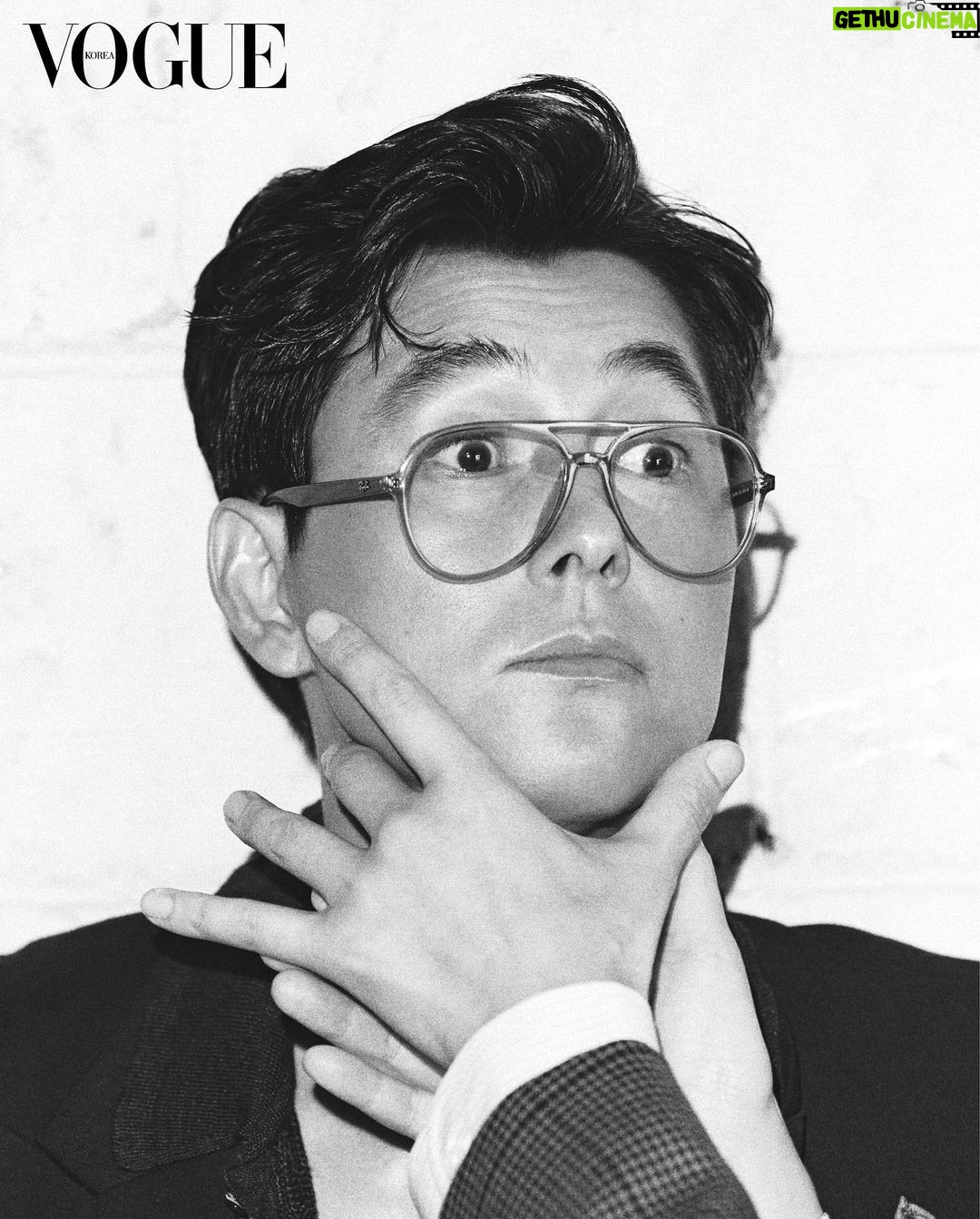 Lee Jung-jae Instagram - @voguekorea @tojws @hongjanghyun
