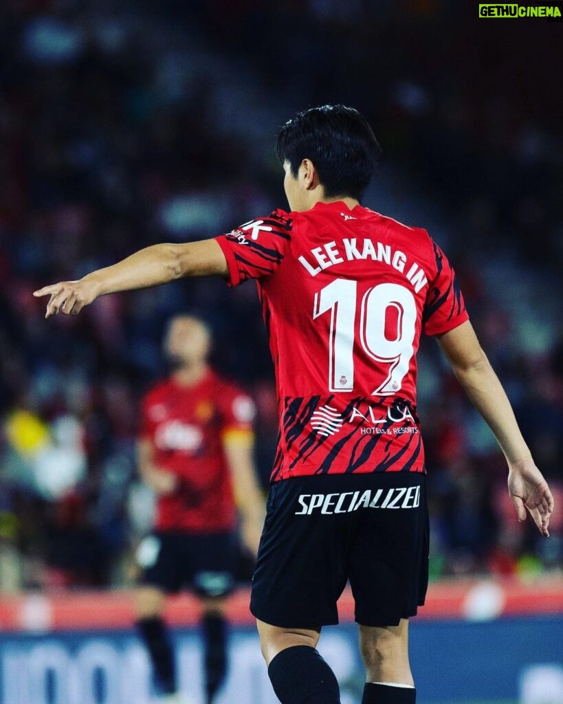 Lee Kang-in Instagram - +3 puntos!!! Contento por el gran trabajo del equipo y la victoria! Vamos Mallorca♥️⚽️