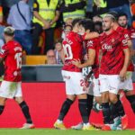 Lee Kang-in Instagram – Noche especial ayer.❤️🖤
Muy contento por dar el gol de la victoria a mi equipo. 
Gran trabajo de todos.👺

Mucha suerte también al @valenciacf. 
Fue un placer volver a Mestalla.🦇