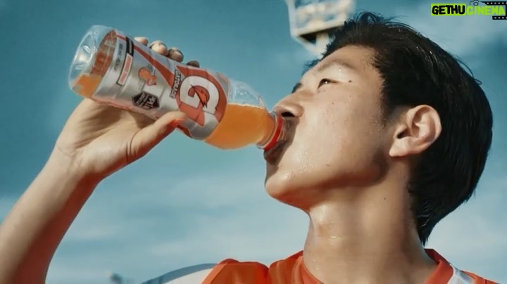 Lee Kang-in Instagram - 위대함을 향한 길! 올해도 게토레이와 함께! 세계 1위 스포츠 음료, 게토레이. @gatorade_korea #광고 #게토레이 #오렌지출시 #위대함은멈추지않는다 #WorldsNumber1SportsDrink #Gatorade 출처 : 유로모니터 인터내셔널 ; 2021년 스포츠 음료 부분 - 브랜드 점유율 %, 매장 매출액, 매출량 기준 (2020년 데이터)