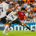 Lee Kang-in Instagram – Noche especial ayer.❤️🖤
Muy contento por dar el gol de la victoria a mi equipo. 
Gran trabajo de todos.👺

Mucha suerte también al @valenciacf. 
Fue un placer volver a Mestalla.🦇