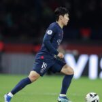 Lee Kang-in Instagram - Heureux de gagner le dernier match de 2023. Quelle année pleine de gratitude.🙏🏻 À bientôt en 2024 🔴🔵