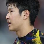 Lee Kang-in Instagram - 2023년 축구대표팀 경기들이 모두 끝났네요. 팬분들의 응원덕분에 서울에서 그리고 멀리 중국에서도 저희가 좋은 성적을 낼수 있었어요 🙌 특히 큰 시험을 치르고 경기장에 저희를 보러 찾아와주신 수험생 분들 모두 저희를 보고 조금이라도 힘을 받으셨다면 좋겠습니다! 2024년에도 여러분에게 큰힘이 되어드릴수 있는 모습으로 돌아올수 있도록 노력할게요! 여러분들도 올 한해 끝까지 화이팅!♥️👍