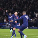 Lee Kang-in Instagram - J’espère que beaucoup d‘autres viendront! ⚽️ merci à mon équipe et à nos incroyables fans 🔴🔵