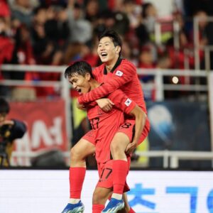 Lee Kang-in Instagram - 한달전 파리를 떠나 항저우에 도착해 U23팀과 잊지 못할 추억도 만들고 서울 그리고 수원에서 팀원들이랑 함께 또 최고의 시간을 보내고 파리로 왔네요. 한달 동안 저와 함께한 친구들, 형들, 스태프들 그리고 쌤들 모두에게 감사합니다.🙌 그리고 저에게 아낌없는 응원과 기운을 주시는 팬들 모두에게 감사합니다!♥️