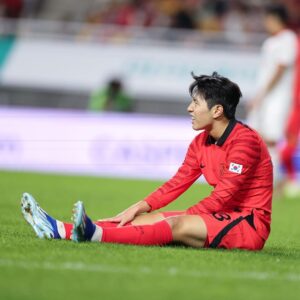 Lee Kang-in Instagram - 한달전 파리를 떠나 항저우에 도착해 U23팀과 잊지 못할 추억도 만들고 서울 그리고 수원에서 팀원들이랑 함께 또 최고의 시간을 보내고 파리로 왔네요. 한달 동안 저와 함께한 친구들, 형들, 스태프들 그리고 쌤들 모두에게 감사합니다.🙌 그리고 저에게 아낌없는 응원과 기운을 주시는 팬들 모두에게 감사합니다!♥️
