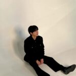 Lee Sang-yeob Instagram - 저 잘 있어요😊 잘 지내시나요?