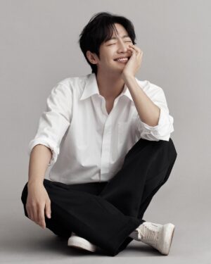 Lee Sang-yeob Instagram - 뽀샵 감사합니다👍